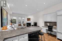 104 PLEASANT BOULEVARD | Toronto Ontario | Slide Image Nine