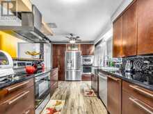 121 JANRAY DRIVE | Toronto Ontario | Slide Image Thirteen