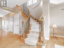 614 MCBEAN AVENUE N | Newmarket Ontario | Slide Image Ten
