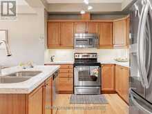 614 MCBEAN AVENUE N | Newmarket Ontario | Slide Image Seventeen