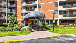 310 - 7811 YONGE STREET | Markham Ontario | Slide Image Three