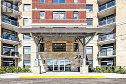 222 - 39 NEW DELHI DRIVE N | Markham Ontario | Slide Image Four