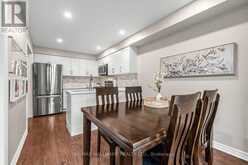 484 BARTHOLOMEW DRIVE | Newmarket Ontario | Slide Image Fourteen
