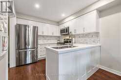 484 BARTHOLOMEW DRIVE | Newmarket Ontario | Slide Image Fifteen