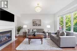 2241 GLAZEBROOK CIRCLE | Oakville Ontario | Slide Image Twenty-one