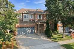 2241 GLAZEBROOK CIRCLE | Oakville Ontario | Slide Image Two