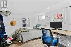 33 CLINE AVENUE N | Hamilton Ontario | Slide Image Nineteen