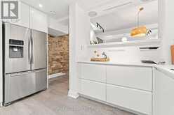 10 EARL STREET | Toronto Ontario | Slide Image Thirteen