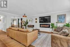 833 KROSNO BOULEVARD | Pickering Ontario | Slide Image Eight