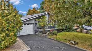 833 KROSNO BOULEVARD | Pickering Ontario | Slide Image Two