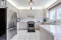 164 GOLDEN GATE CIRCLE | Vaughan Ontario | Slide Image Ten