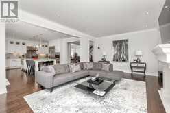 244 FREDERICK CURRAN LANE | Newmarket Ontario | Slide Image Thirteen