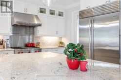 244 FREDERICK CURRAN LANE | Newmarket Ontario | Slide Image Nineteen