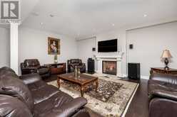 244 FREDERICK CURRAN LANE | Newmarket Ontario | Slide Image Forty