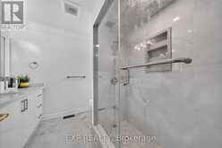 785 QUANTRA CRESCENT | Newmarket Ontario | Slide Image Forty-one