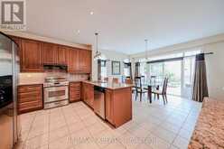 6 ELYSSA DRIVE | Richmond Hill Ontario | Slide Image Eighteen