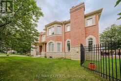 6 ELYSSA DRIVE | Richmond Hill Ontario | Slide Image Forty-three