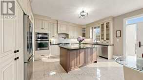 30 FAIRMONT RIDGE TRAIL | Nobleton Ontario | Slide Image Seventeen