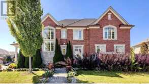30 FAIRMONT RIDGE TRAIL | Nobleton Ontario | Slide Image Three