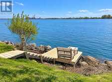 1301 NIAGARA RIVER PARKWAY | Fort Erie Ontario | Slide Image Five