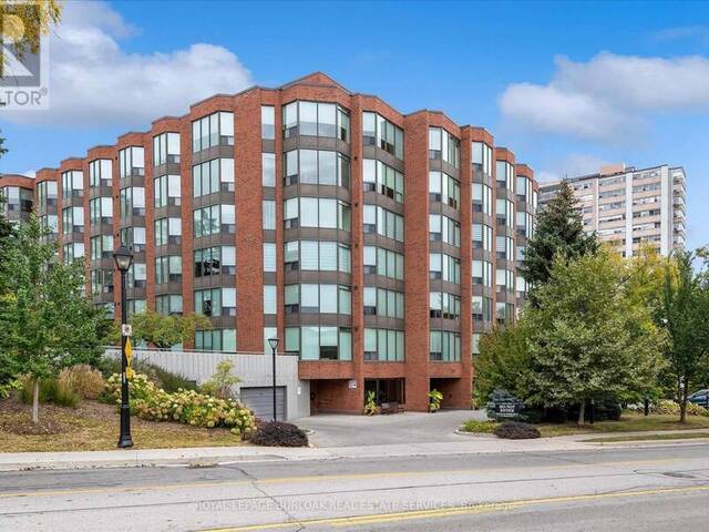 404 - 2121 LAKESHORE ROAD Burlington Ontario, L7R 1C9 - 3 Bedrooms Waterfront Condo For Sale