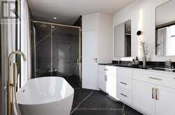 384 ASHBURY ROAD | Oakville Ontario | Slide Image Eighteen