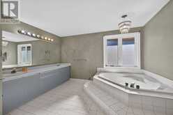196 BLUEBELL CRESCENT | Hamilton Ontario | Slide Image Thirty