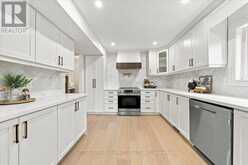 184 TORRESDALE AVENUE | Toronto Ontario | Slide Image Nine