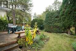 11 BELLBURY CRESCENT | Toronto Ontario | Slide Image Thirty