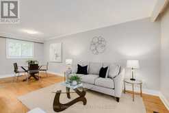 11 BELLBURY CRESCENT | Toronto Ontario | Slide Image Four