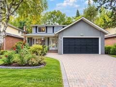 58 SUMMERFELDT CRESCENT Markham Ontario, L3R 2B2