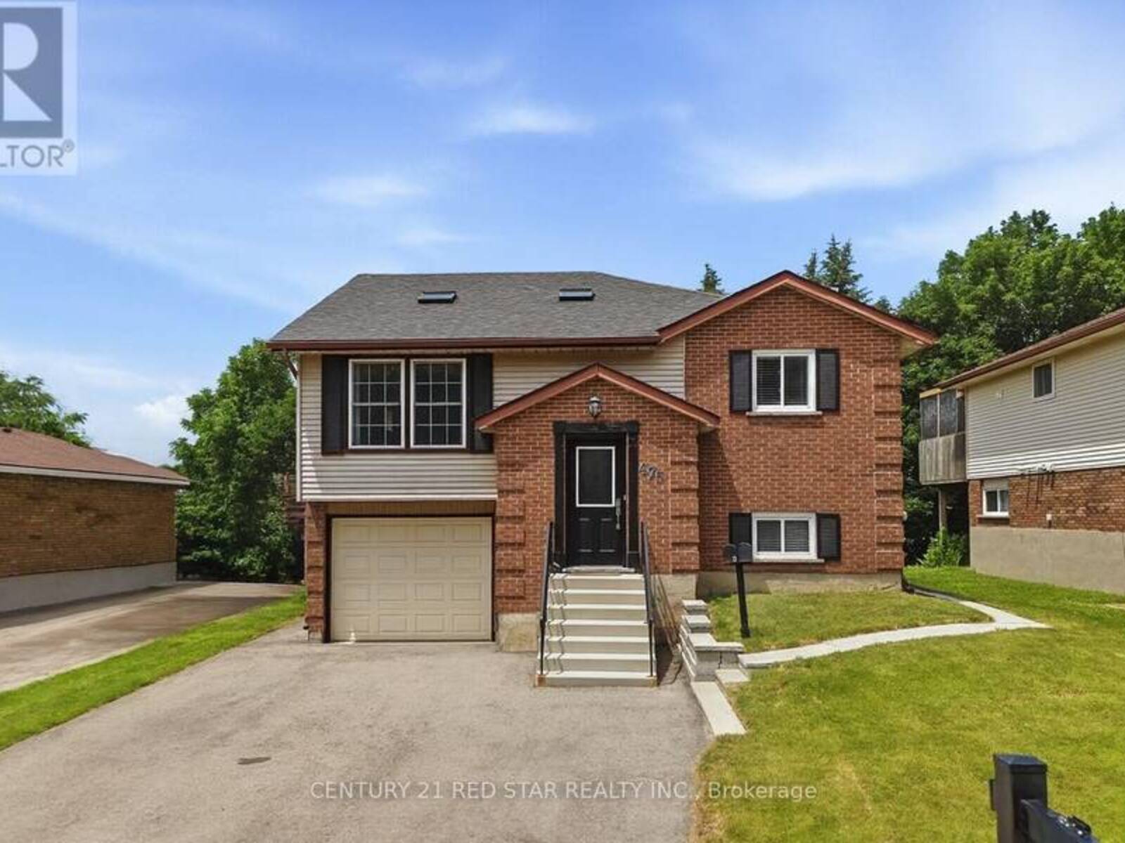 475 FORFAR STREET E, Fergus, Ontario N1M 3H6