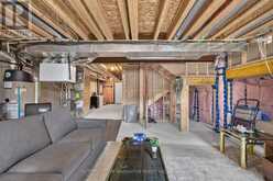8 CALLON DRIVE | Hamilton Ontario | Slide Image Forty-three