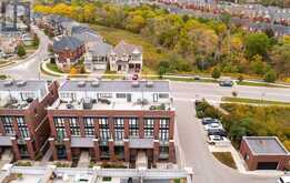 1 WHITAKER WAY | Whitchurch-Stouffville Ontario | Slide Image One