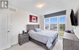 1 WHITAKER WAY | Whitchurch-Stouffville Ontario | Slide Image Twenty-five