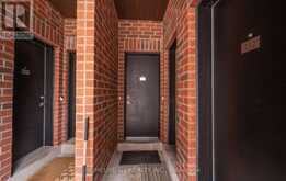 1 WHITAKER WAY | Whitchurch-Stouffville Ontario | Slide Image Seven