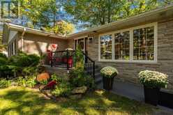 9 CABELL ROAD | Tiny Ontario | Slide Image Two