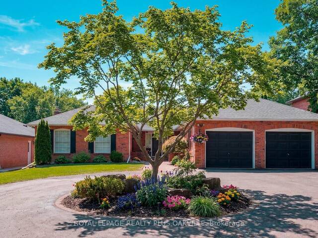 258 SHOREACRES ROAD Burlington Ontario, L7L 2H4 - 6 Bedrooms Home For Sale