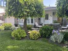 20 MONO COURT | Brampton Ontario | Slide Image Seven
