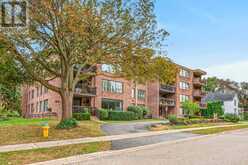 101 - 28 ROBINSON STREET N | Grimsby Ontario | Slide Image Four