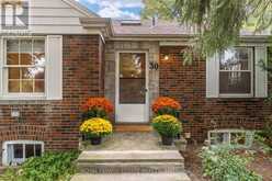 30 BARBARA CRESCENT | Toronto Ontario | Slide Image Three