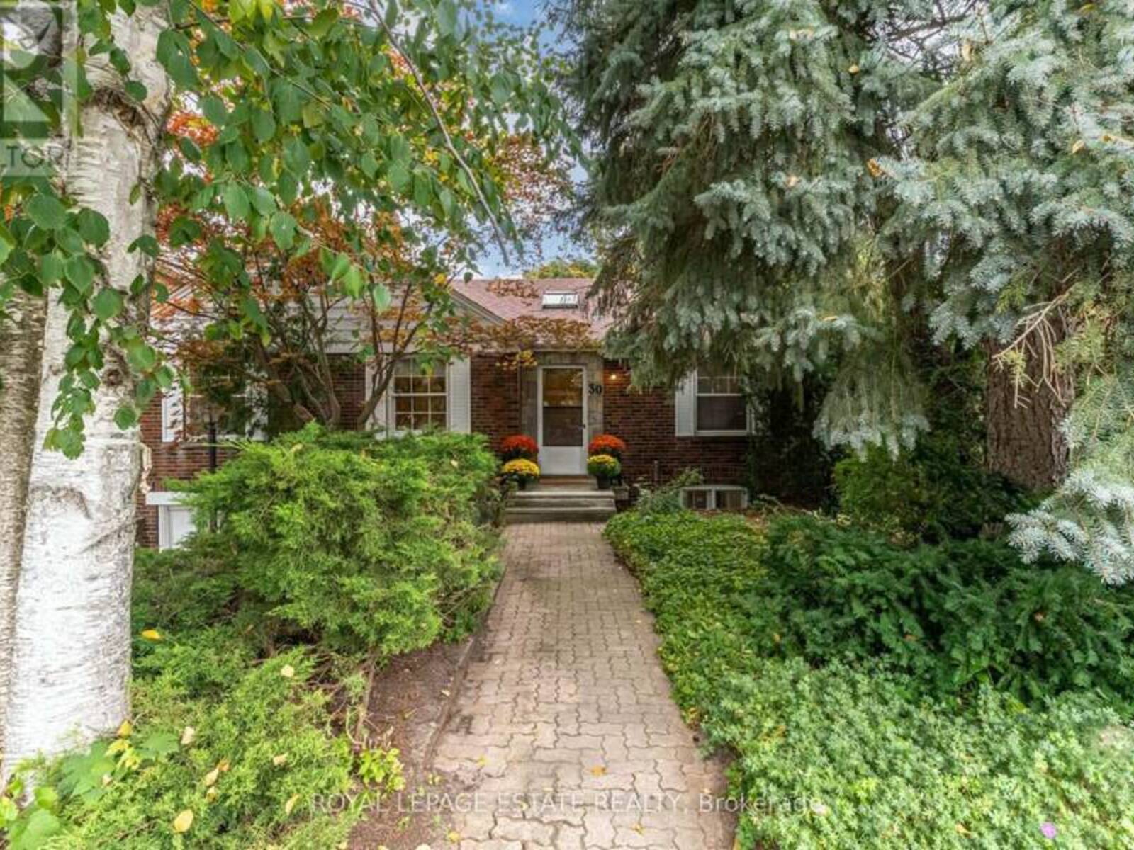 30 BARBARA CRESCENT, Toronto, Ontario M4C 3B2