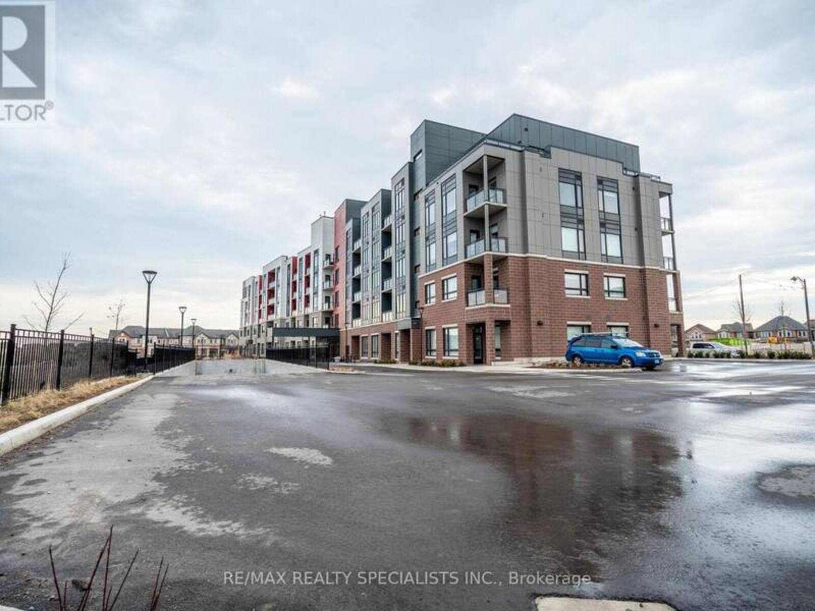 112 - 3265 CARDING MILL TRAIL, Oakville, Ontario L6M 5P7