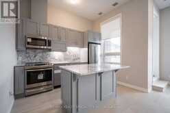 112 - 3265 CARDING MILL TRAIL | Oakville Ontario | Slide Image Fifteen