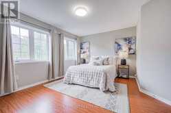 272 - 23 OBSERVATORY LANE | Richmond Hill Ontario | Slide Image Twelve