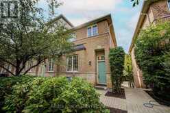 272 - 23 OBSERVATORY LANE | Richmond Hill Ontario | Slide Image Nineteen