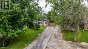 62 COURTICE CRESCENT | Collingwood Ontario | Slide Image Forty-seven