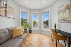 34 SADDLEBACK SQUARE | Brampton Ontario | Slide Image Nine