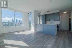 2607 - 36 ELM DRIVE W | Mississauga Ontario | Slide Image Four