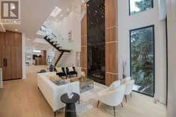 52 WILDWOOD AVENUE | Richmond Hill Ontario | Slide Image Nine